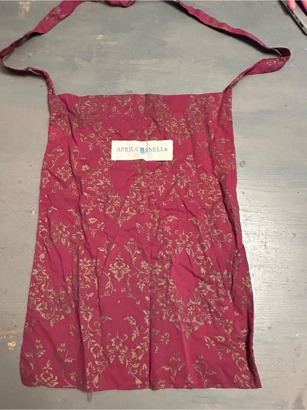 April Cornel stubbing cranberry fabric tote 
Nice!❤️